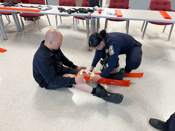 EMT Training Leg Splinting